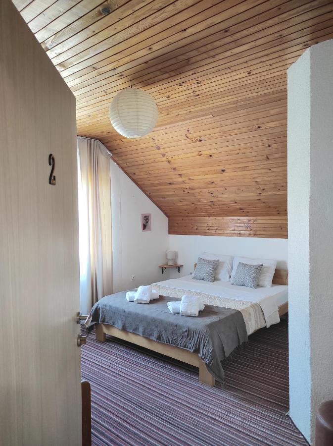 Attico Viva Bed & Breakfast Plitvicka Jezera Bagian luar foto